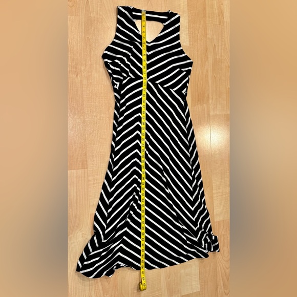 Talbots Black White Stripe V-Neck Sleeveless Maxi Dress w/ Back Cutout Size Lp - Picture 5 of 7